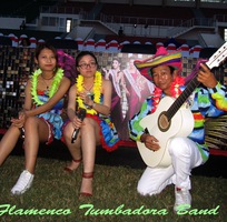 1 Ban nhạc Flamenco TUMBADORA BAND vui nhộn cho Tour du lịch của quý vị