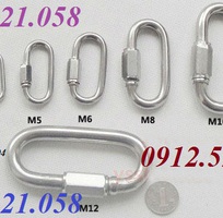 16 Có nhiều tay quay cáp nâng hạ cờ. Puly vuông,tăng đơ,cáp lụa bọc nhựa các màu,cáp inox,quả cầu inox.