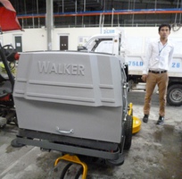 16 Máy cắt cỏ người lái