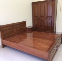 Giường Gỗ Xoan Đào