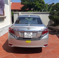 1 Cho thuê xe 4 chỗ tự lái.