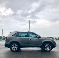 1 Chuyên xe 7 chỗ phục vụ gia đình đưa đón du lịch