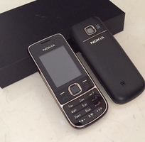 1 Nokia 2700 Classic chính hãng,sang trọng.Giá bán : 299,000