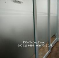 Thi công dán decal văn phòng tại Cần Thơ Thi công dán decal văn phòng tại Cần Thơ