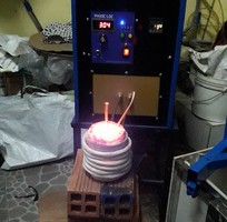 5 Lò nấu vàng cao tần 20KVA cơ khí Phước Lộc 5 Lò nấu vàng cao tần 20KVA cơ khí Phước Lộc