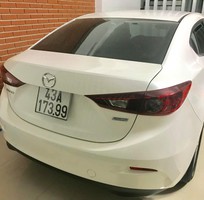 1 Xe mazda 3 trắng, 11/2015,bao teet hãng