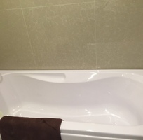 4 Tuyển. lao động phổ thông