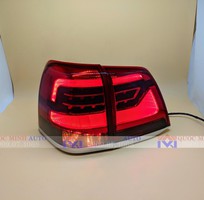 3 Đèn hậu cho Toyota Landcruiser 2010 lên mẫu 2015