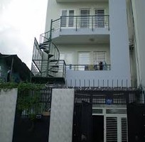 Gia đình ít người cần giúp việc nhà