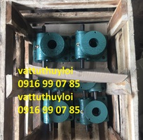 Máy vít nâng hạ,