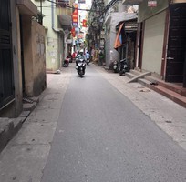 186 Cần Tuyển nhân viên bán hàng gấp