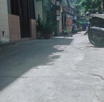 234 Cần Tuyển nhân viên bán hàng gấp