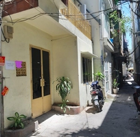233 Cần Tuyển nhân viên bán hàng gấp