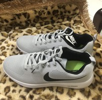 1 Bán đôi giầy thể thao mới size 40