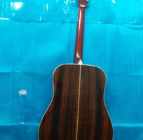 3 Morris acoustic guitar model W 30 tem vuông