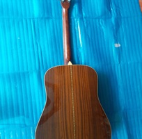 8 Morris acoustic guitar model W 30 tem vuông