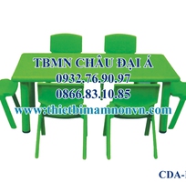 3 Bàn ghế cho bé ngồi học giá rẻ tại tp HCM