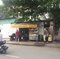 19 Tuyển 02 nv chạy bàn