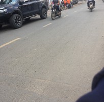 18 Tuyển 02 nv chạy bàn