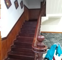 34 Tuyển 02 nv chạy bàn