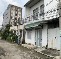 38 Tuyển 02 nv chạy bàn