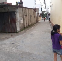 1 Tuyển 02 nv chạy bàn