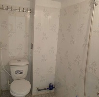 12 Tuyển 02 nv chạy bàn