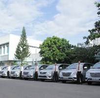 Cho thuê xe 7 chỗ có lái tại khu vực nội thành Hà Nội