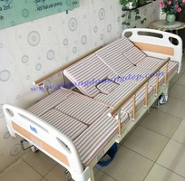 9 Tri ân khách hàng ngày 20-10, giảm giá đến 35 các mẫu giường bệnh nhân đa năng MKC-Medical