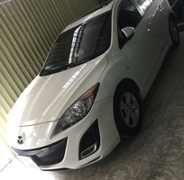 Mazda 3 nhập khẩu 2010 hb trắng