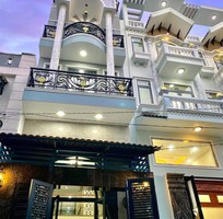 69 Tuyển nhân viên bán hàng dịp 20/11