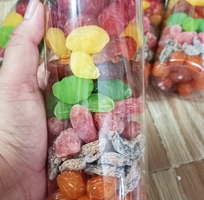 Hủ 500gr mix mận cơm, oliu vàng, đào chẻ, oliu hồng, oliu xanh, xí muội nho - Food by Mama