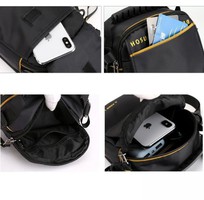 2 Túi đựng điện thoại Hosuai Fashion Bag đen chữ vàng TDC005