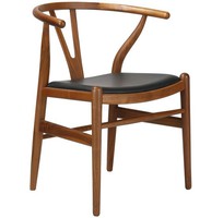 2 Ghế gỗ Wishbone mẫu ghế gỗ  được  ưa thích trong năm 2020.