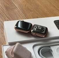 Đồng hồ Apple watch series 5 gold nhôm new openbox chính hãng Applecho phải nữ