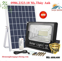 1 Đèn led pha năng lượng mặt trời 40w ,Đèn LED Năng Lượng Mặt Trời Vườn Ngoài Trời 40W