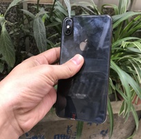 1 IPhone Xs Max , đen , 64gb, chính hãng FpT, 98