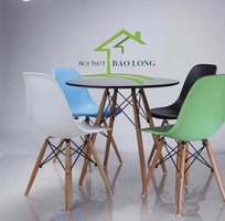 Bộ bàn ghế nhựa chân gỗ nhiều màu