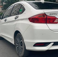 1 Giảm 20 giá thuê ô tô tự lái chỉ có tại Royalcar