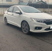 6 Giảm 20 giá thuê ô tô tự lái chỉ có tại Royalcar