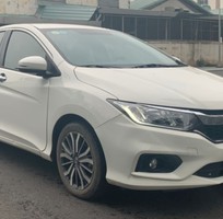 8 Giảm 20 giá thuê ô tô tự lái chỉ có tại Royalcar