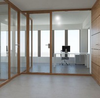 2 Vách ngăn gỗ kính nâng tầm đẳng cấp cho không gian văn phòng