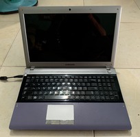 2 Cần bán laptop Samsung RV509