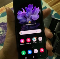 1 Galaxy Z Flip hàng xt like new 99 toàn cất tủ