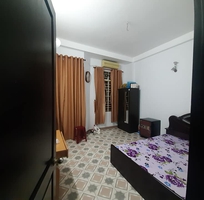 12 Cần tuyển phụ bán hàng cùng 12 Cần tuyển phụ bán hàng cùng