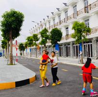 1680 Cần tuyển phụ bán hàng cùng 1680 Cần tuyển phụ bán hàng cùng
