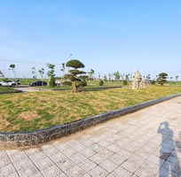 832 Cần tuyển phụ bán hàng cùng 832 Cần tuyển phụ bán hàng cùng
