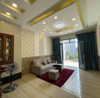 930 Cần tuyển phụ bán hàng cùng 930 Cần tuyển phụ bán hàng cùng