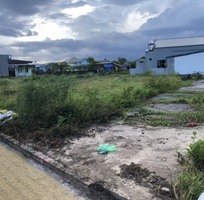 1319 Cần tuyển phụ bán hàng cùng 1319 Cần tuyển phụ bán hàng cùng