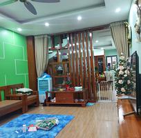 1002 Cần tuyển phụ bán hàng cùng 1002 Cần tuyển phụ bán hàng cùng